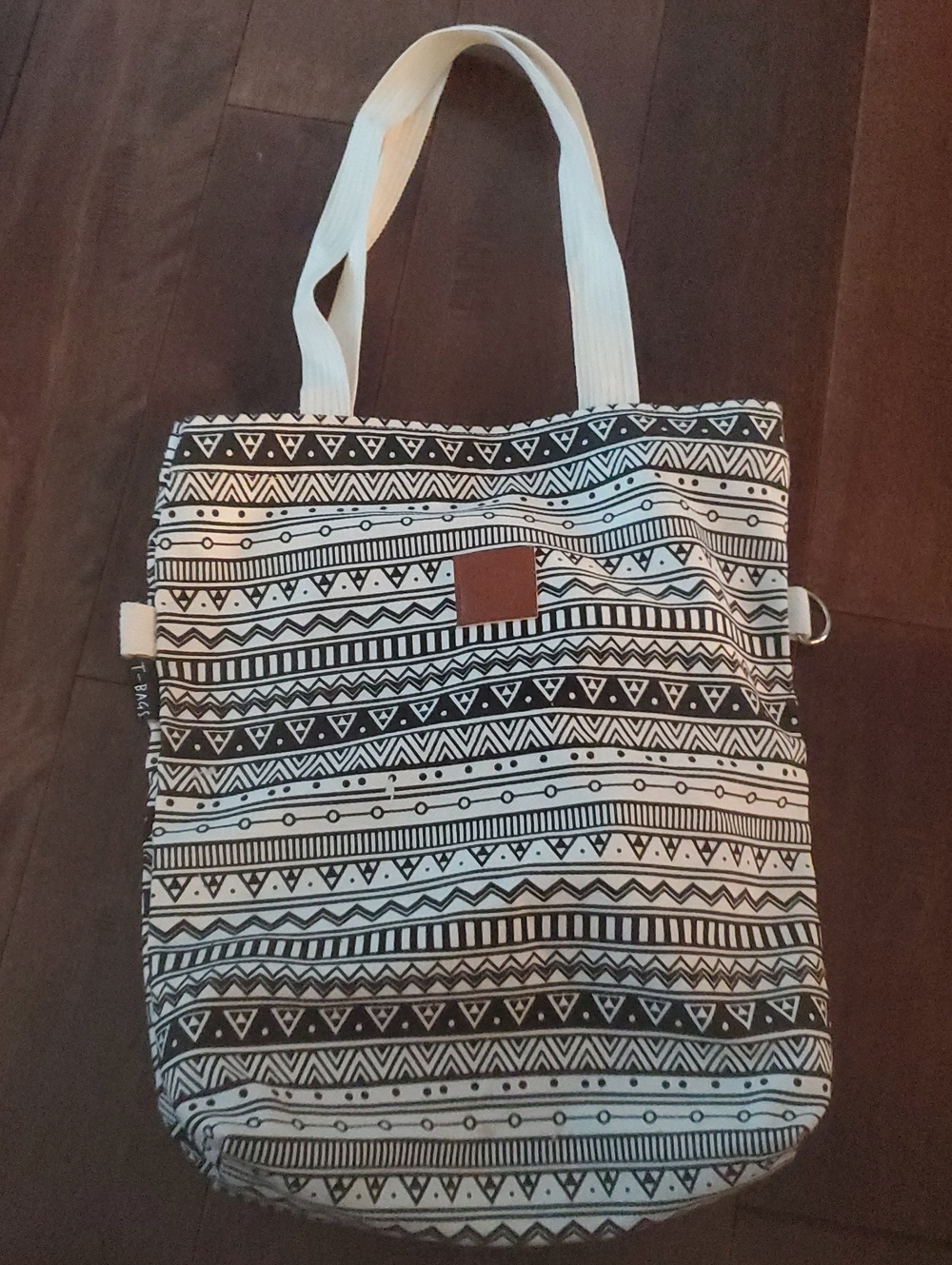 Black & White Geometric Tote Bag with Cream Handles T-bag